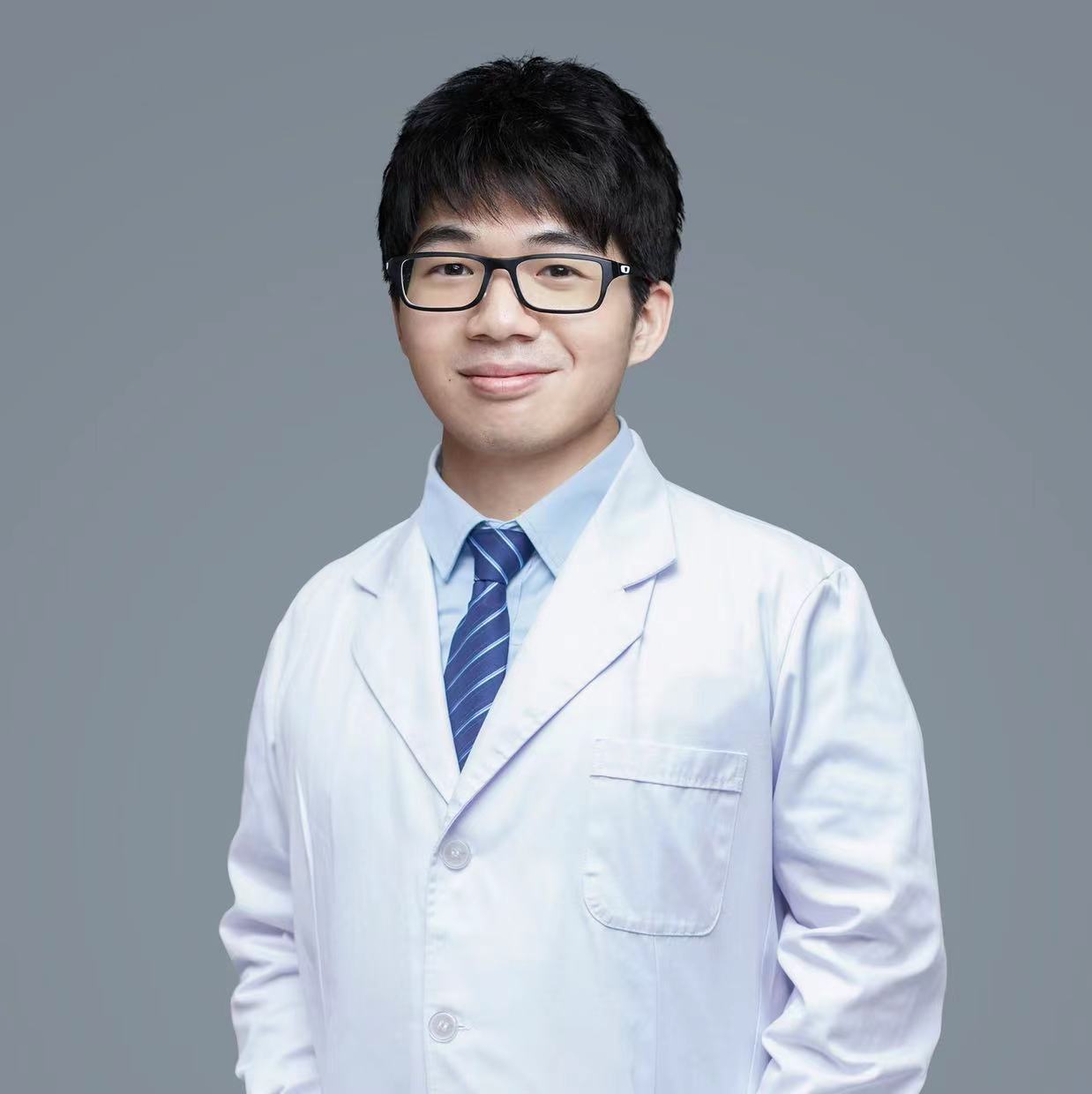北京华医中西医结合皮肤病医院王澍医师